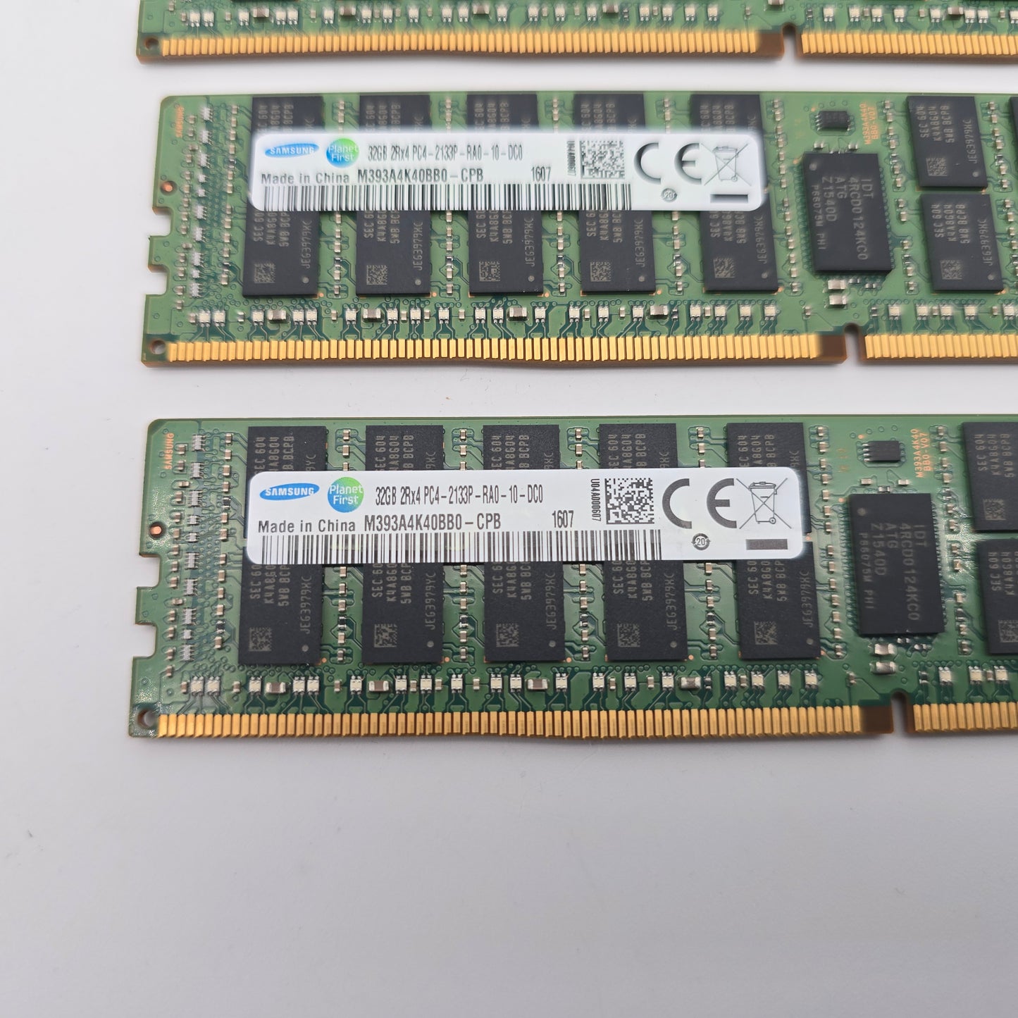 Samsung 256GB DDR4, 2133MHz, Server Workstation Memory  ECC RDIMM RAM (8x32GB)
