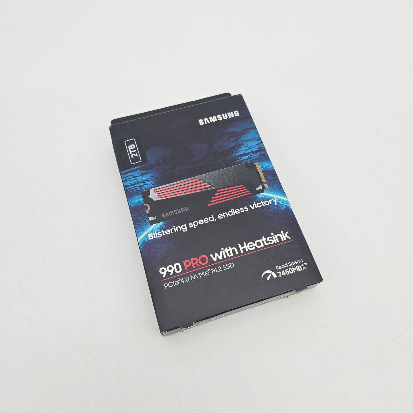 Samsung 990 Pro 2TB NVMe SSD with Heatsink, M.2 PCIe Gen4, 7,450 MB/s