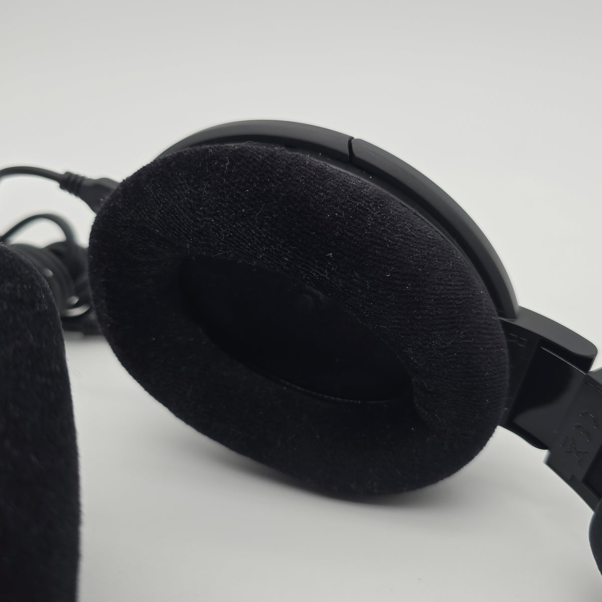 Sennheiser HD 660S2 Open-Back Wired Headphones, High Fidelity Over-Ear Audiophile Headset