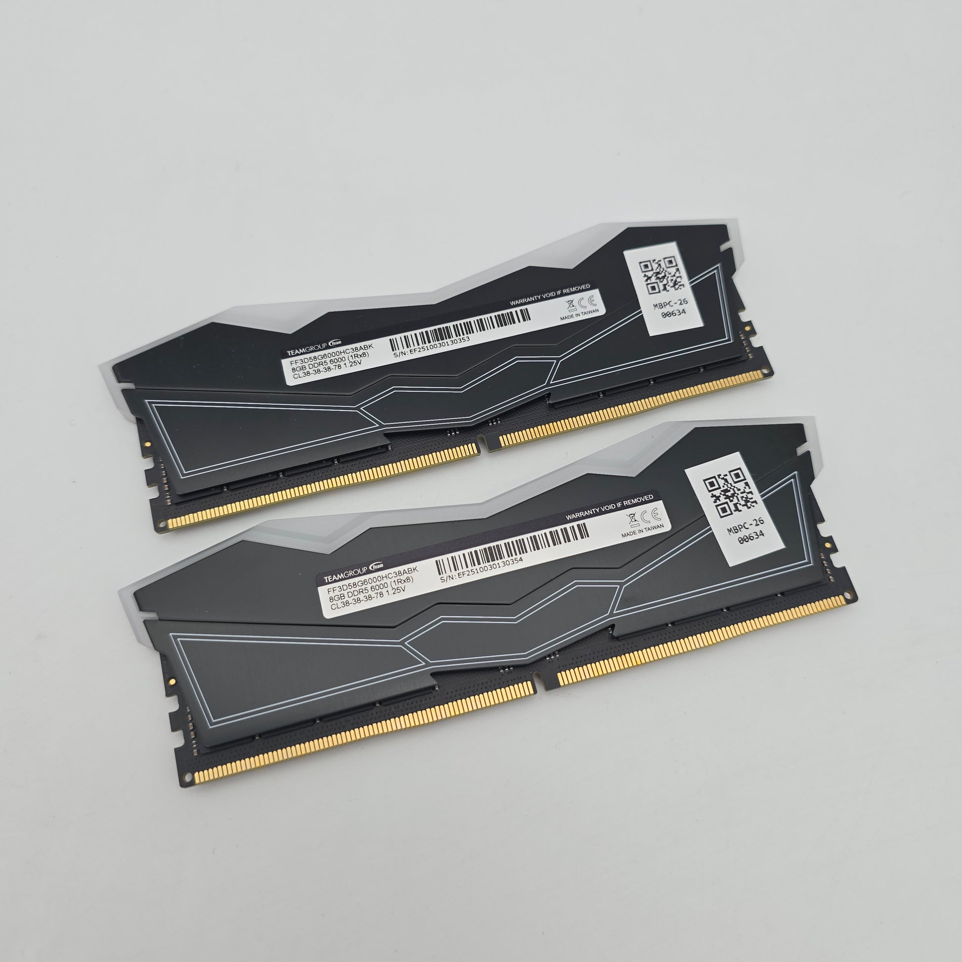 TeamGroup T-Force Delta R 16GB DDR5, 6000MHz, CL38-38-38-78, Desktop Gaming Memory RAM (2x8GB)
