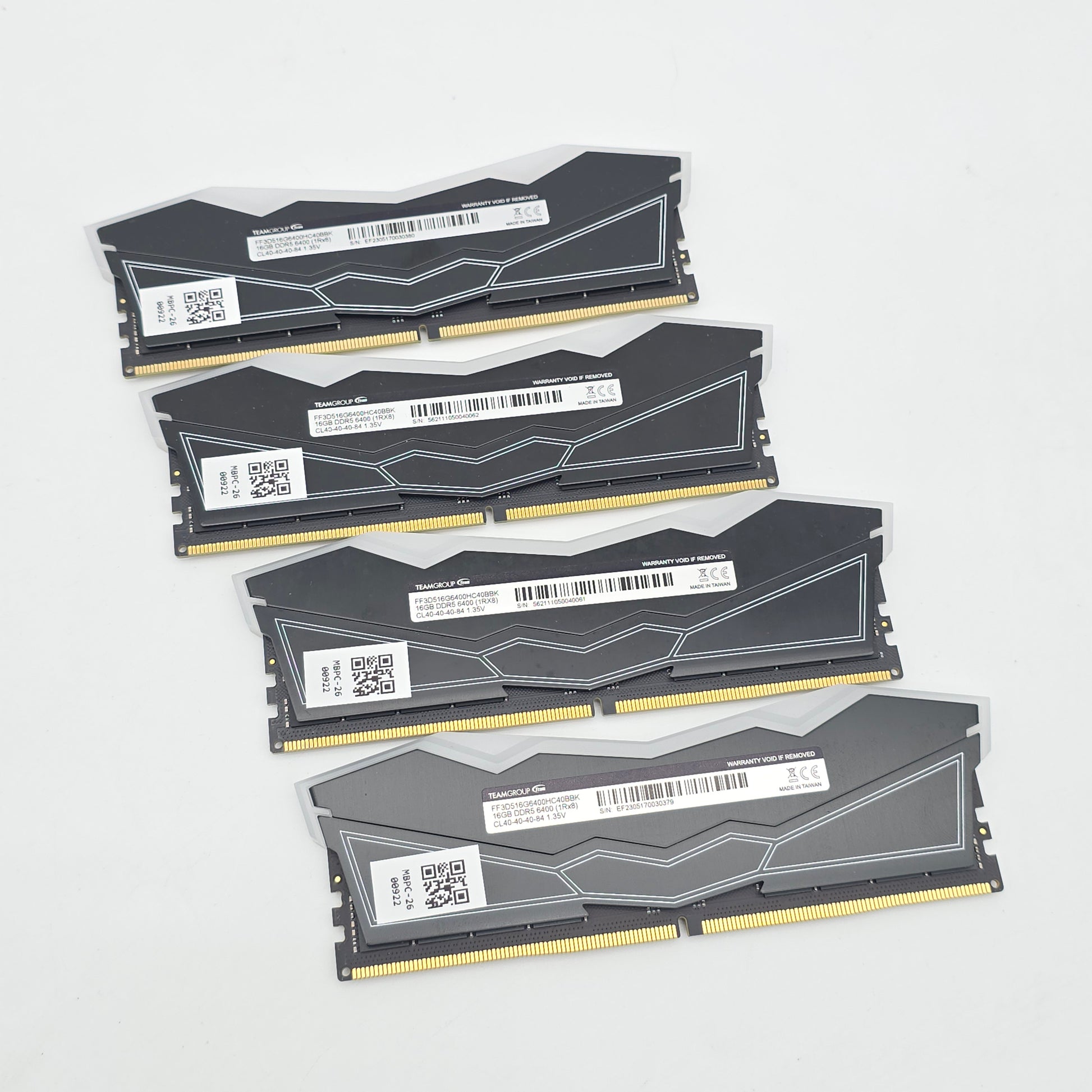 TeamGroup T-Force Delta RGB 64GB DDR5, 6400MHz, CL40-40-40-84, Desktop Gaming Memory RAM (4x16GB)
