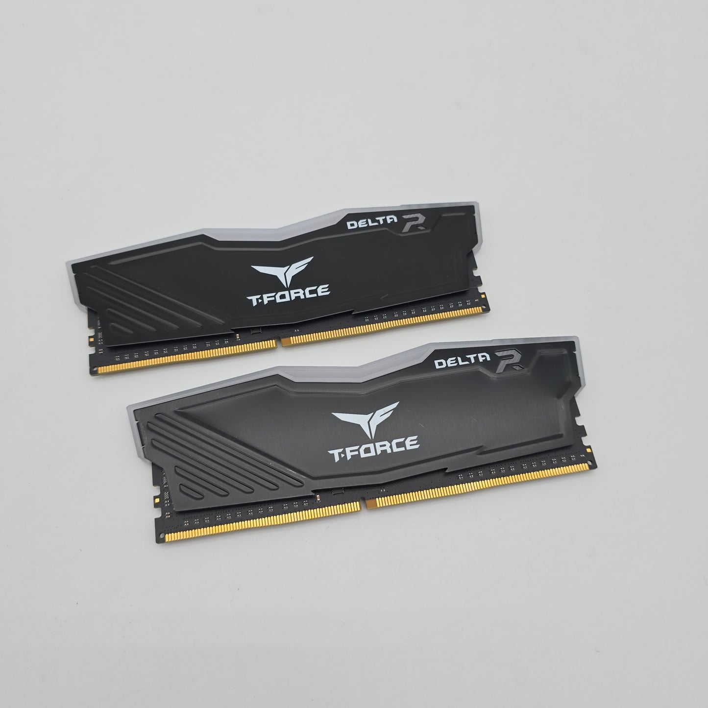 Teamgroup T-Force Delta 32GB DDR4 Black, 3600MHz, CL18-22-22-42, Desktop Gaming Memory RAM (2x16GB)