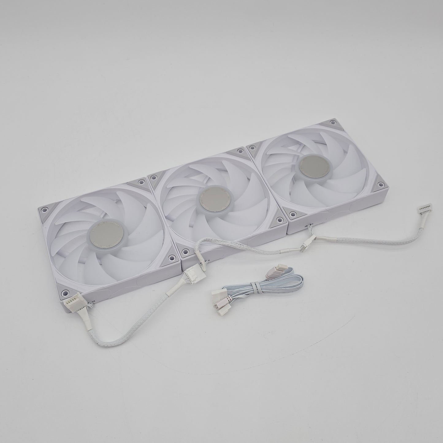 TRYX ROTA 120mm ARGB White Fan, 3-Pack