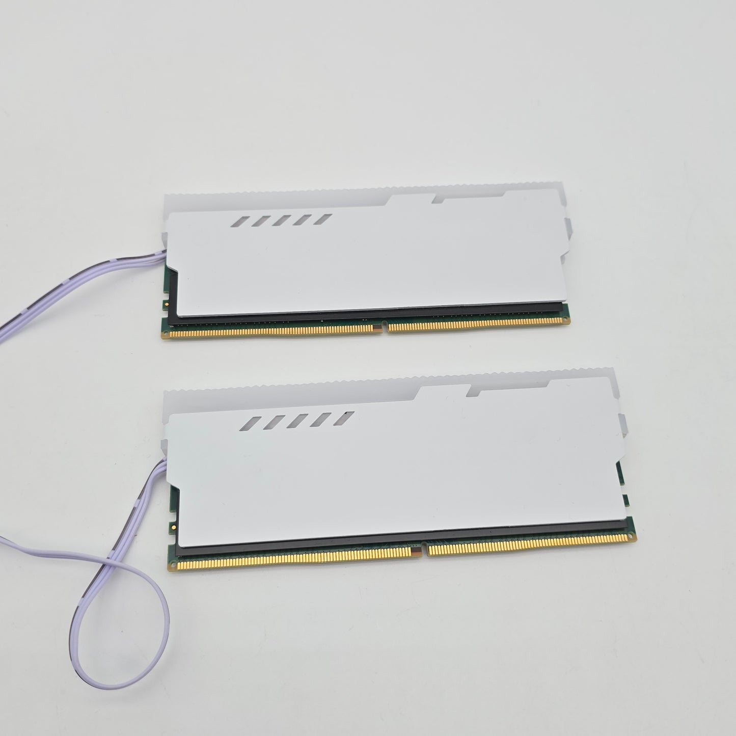 32GB DDR4, 3200MHz, Desktop Gaming Memory w/ ARGB Heatsink